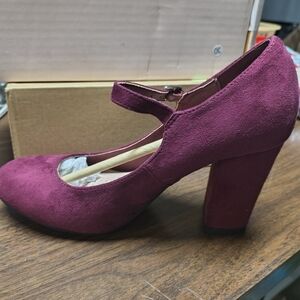 Elegant Burgundy Suede Heels